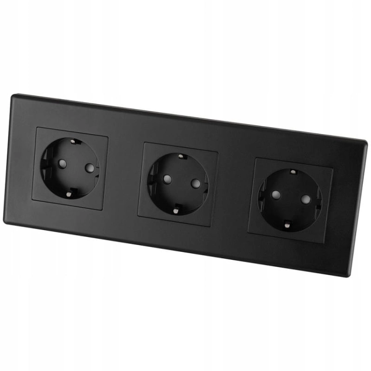 Gniazdo Potrójne Schuko Czarne Ramka PCV Potrójna i 3 x Gniazdko
